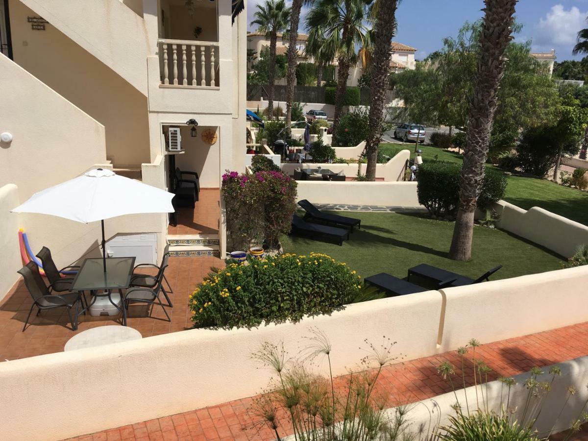 شقة Casa Lovia Dehesa de Campoamor  المظهر الخارجي الصورة
