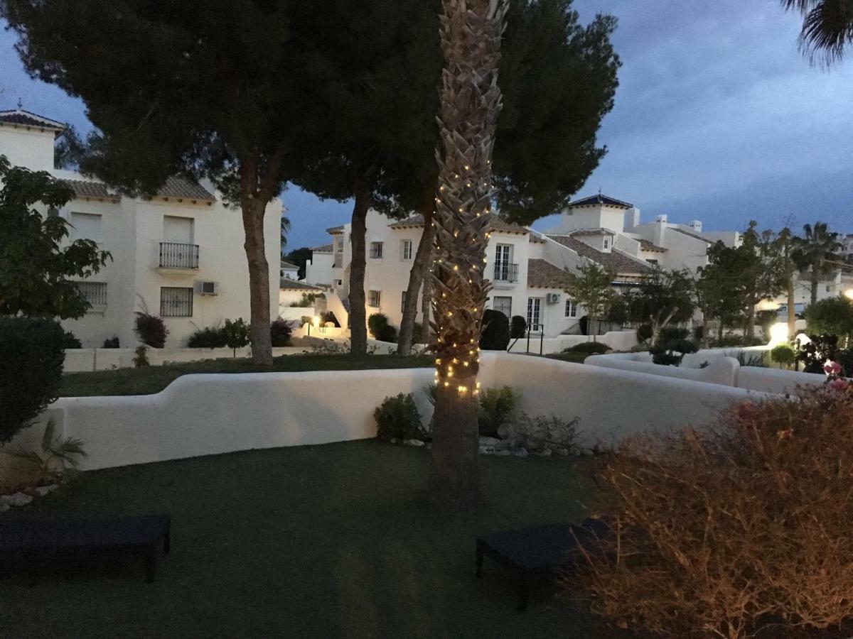 شقة Casa Lovia Dehesa de Campoamor  المظهر الخارجي الصورة